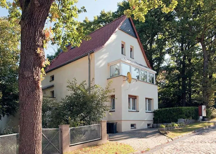 Pension Rosengarten * Sangerhausen